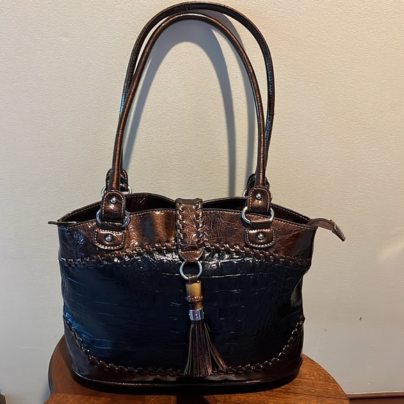 MC Marc Chantal  croc embossed /hi gloss patent leather shoulder bag Bk/Brn NWOT - Picture 7 of 17